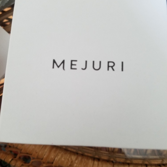 SOLD Flat Curb Chain Bracelet by Mejuri - Picture 5 of 6